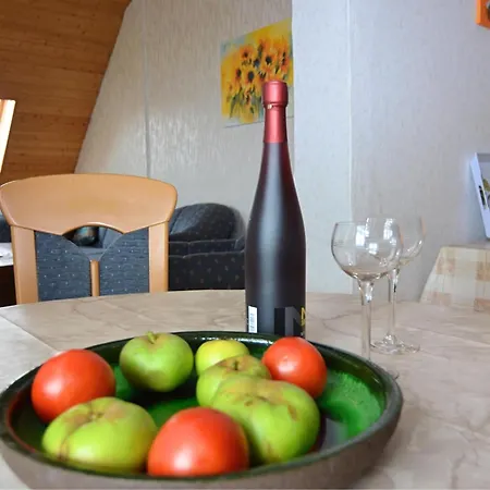 Mit Garten Auf Dem Bauernhof, Cleaning Included Apartmán *
